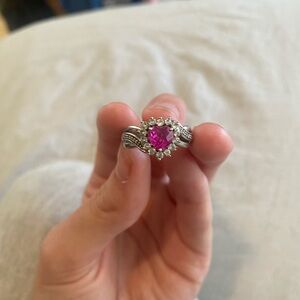 Sterling silver ring - I don’t wear silver! Size 7